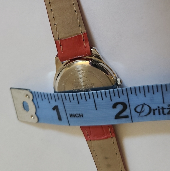 Disney Mickey & Minnie Love Watch - Picture 6 of 7